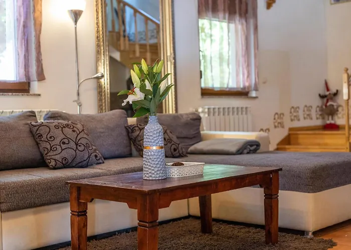 Pet Friendly In With Sauna Prázdninový dům Vrata