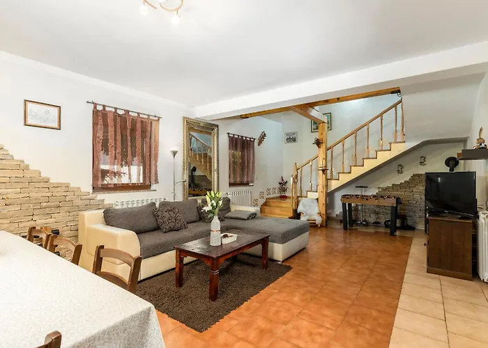 Pet Friendly In With Sauna Prázdninový dům Vrata