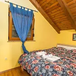 Vikendica Gorgeous In With Sauna