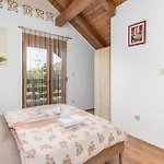 Gorgeous In With Sauna Vrata