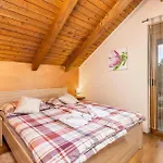 Vikendica Gorgeous In With Sauna *