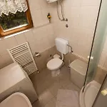 Gorgeous In With Sauna Vrata